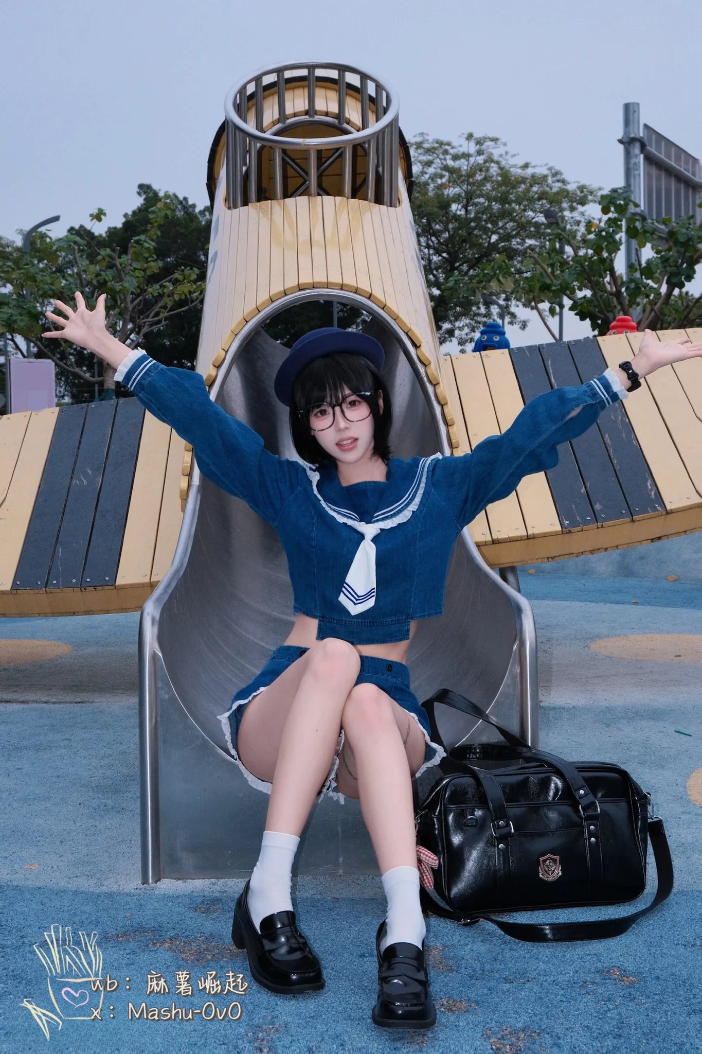 小水手 · 10