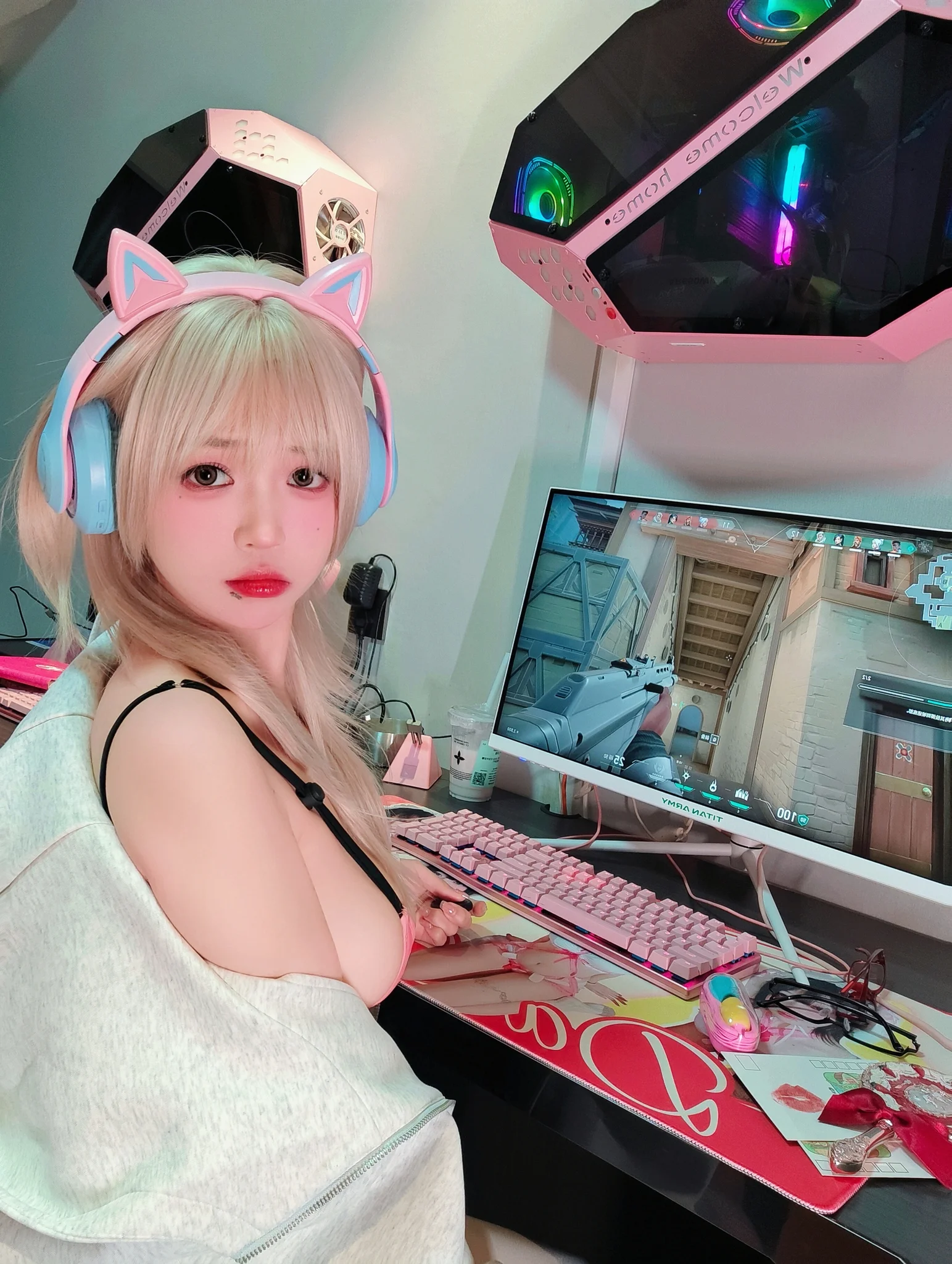 电竞女友 · 17