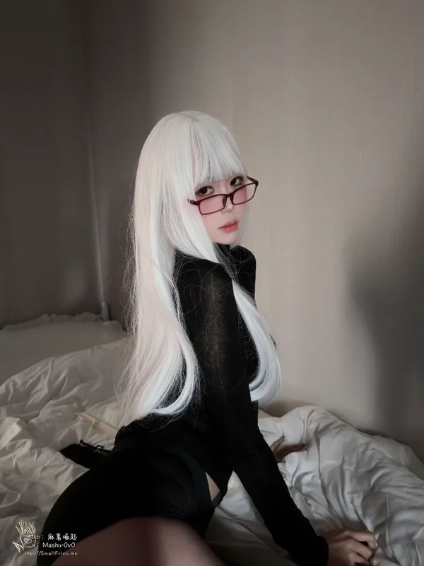 暗夜纯白