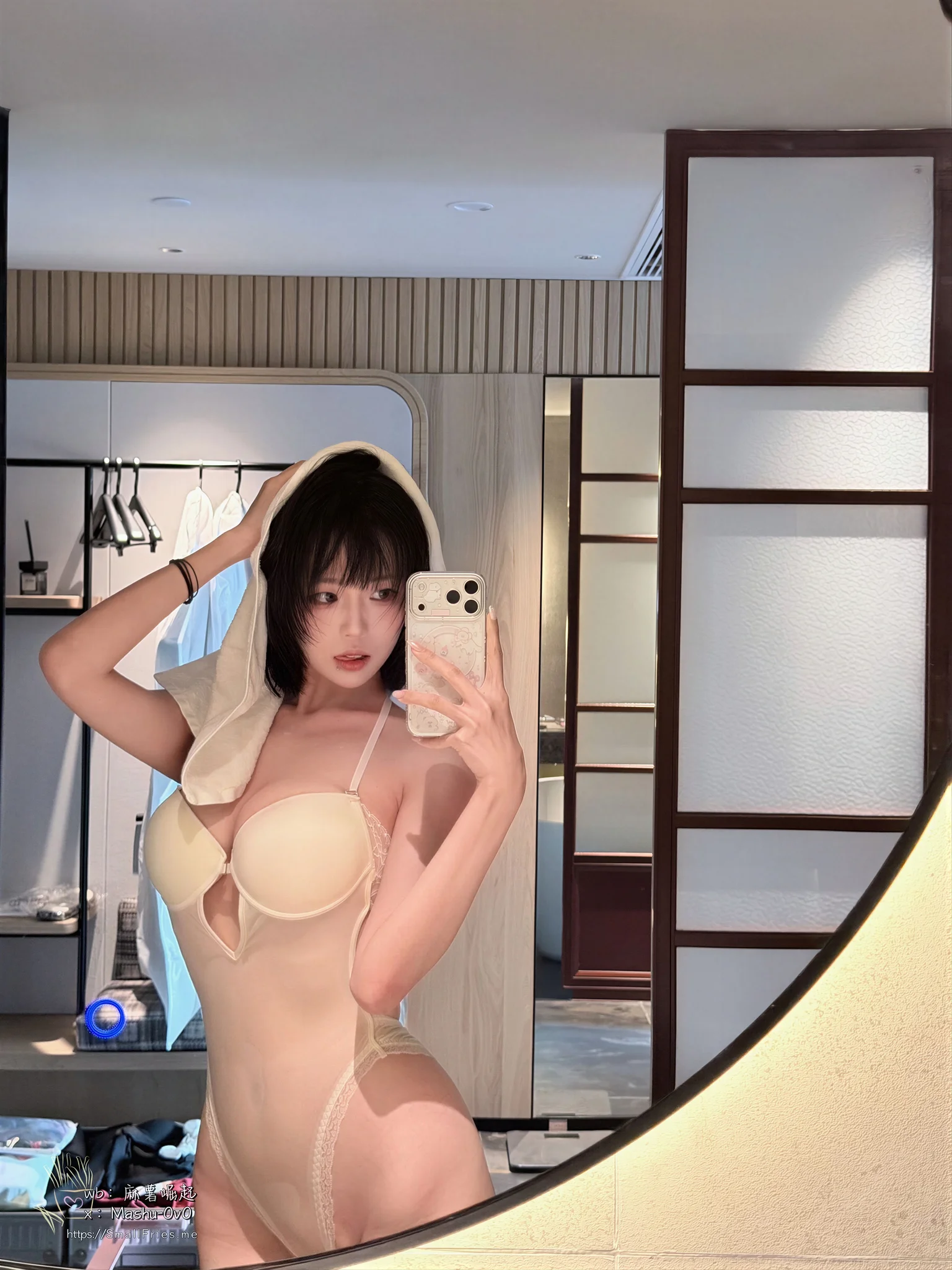 戏水 · 42